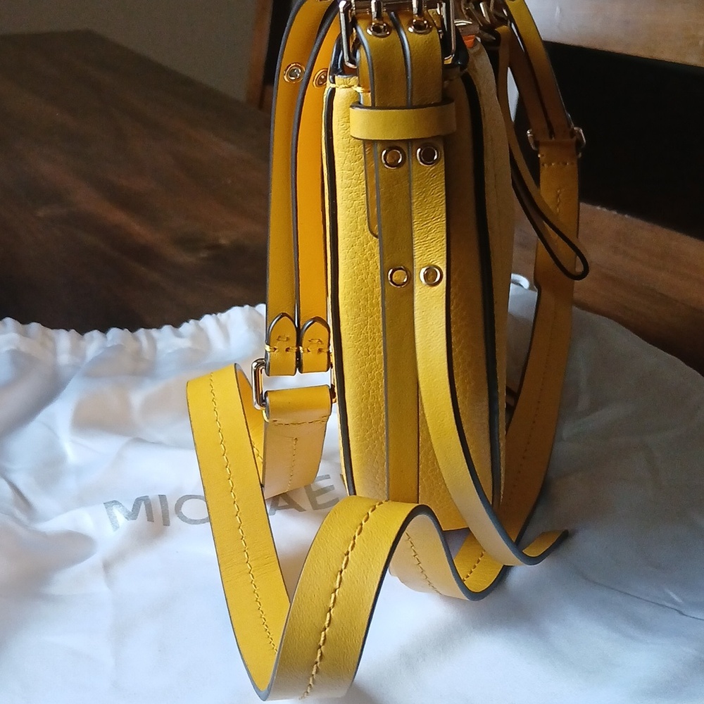 Michael Kors Yellow Pebbled Leather Crescent Shoulder Bag - Picture 4 of 8